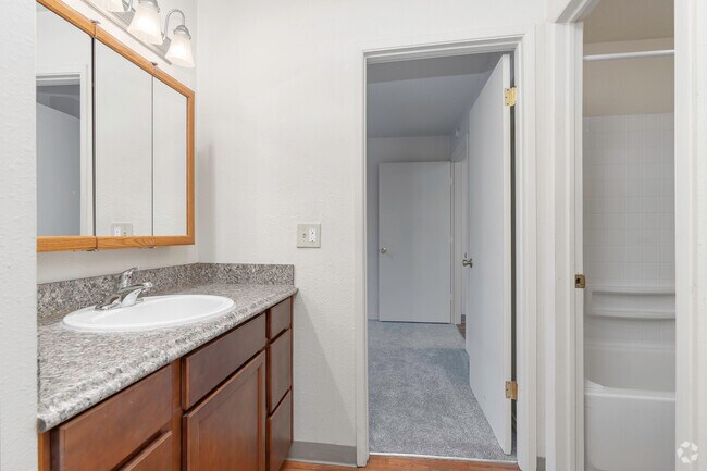 2BR, 1BA - 726SF Bathroom