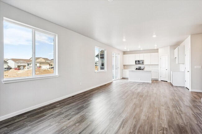 4388 Trader St, Timnath, CO 80547 - photo 4