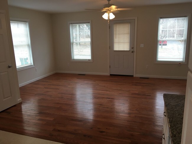 16 Balmforth Ave unit 2, Danbury, CT 06810 - photo 5