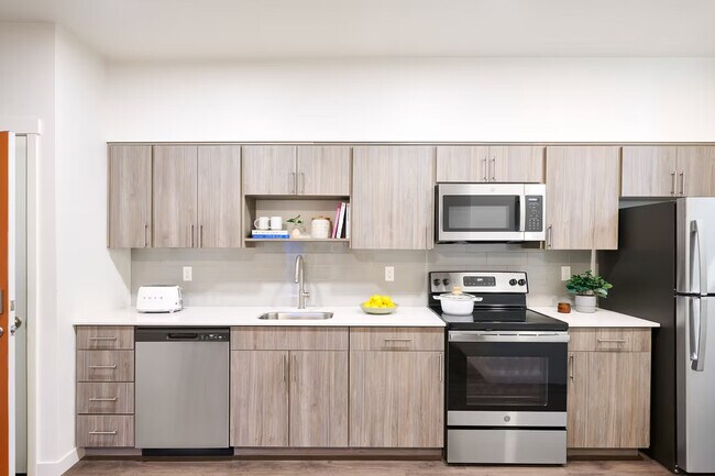 Wade Park, Estacada, OR 97023 - photo 3