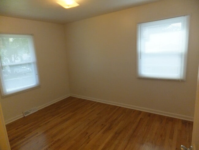 2323 E Bearfield Subdivision, Columbia, MO 65201 - photo 4