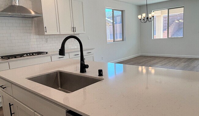 3121 Alicia Ln NE, Rio Rancho, NM 87124 - photo 7