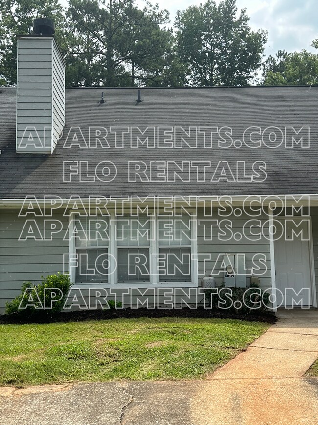 6849 S Lakewood Terrace, Douglasville, GA 30135