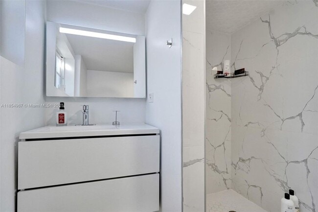 1904 SW 28th St, Fort Lauderdale, FL 33315 - photo 5