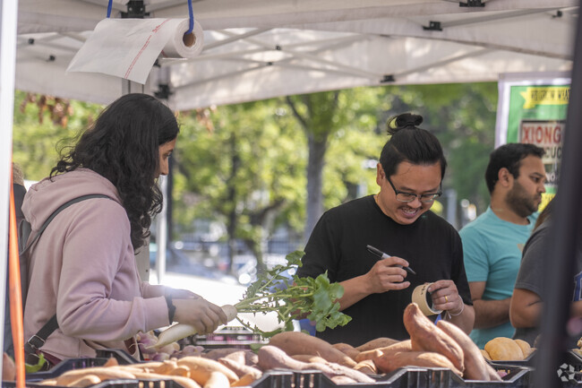 Purchase fresh vegetables at the Santa Teresa Farmers Market.