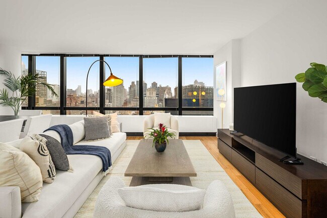 1113 York Ave unit ID1363925P, New York, NY 10065 - photo 4