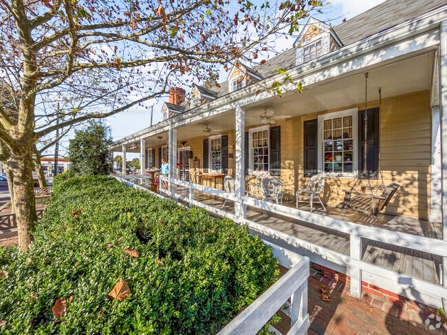 Greensprings locals will tell you to say hi to the Old Chickahominy House cats after eating.