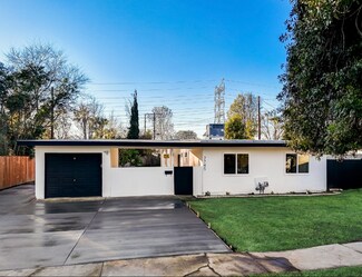 7745 Geyser Ave, Los Angeles, CA 91335