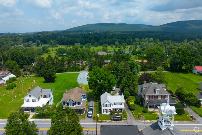 Lincoln Highway bisects Fayetteville, leading to Chambersburg and beyond.