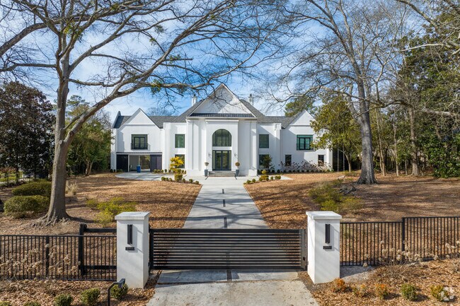 Castlewood features newly constructed homes the price around $3,000,000.