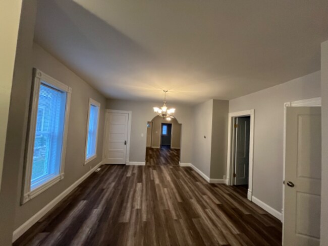 1036 W 4th St unit 1, Erie, PA 16507 - photo 4