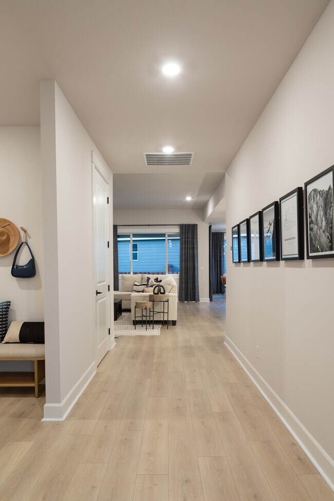 3205 Bowthorpe Ct SE unit 36665588, Lacey, WA 98513 - photo 5