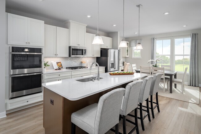 14611 George Carter Way, Chantilly, VA 20151 - photo 4