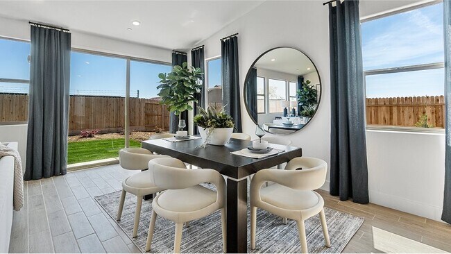 7406 Peach Grove Ln, Bakersfield, CA 93313 - photo 6