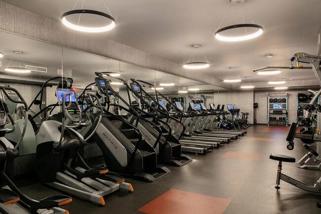 540 W 28th St unit 1119, New York, NY 10001 - photo 7