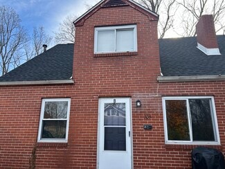 105 Forest Ave Unit B, Charleston, WV 25303