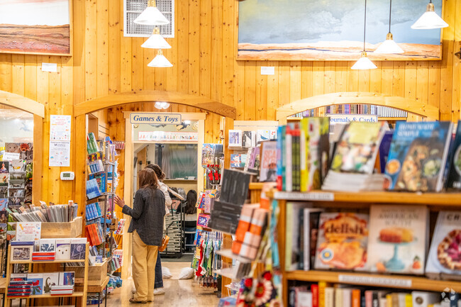 Maria's Bookshop is minutes away from West Avenues and has over 40,000 books.