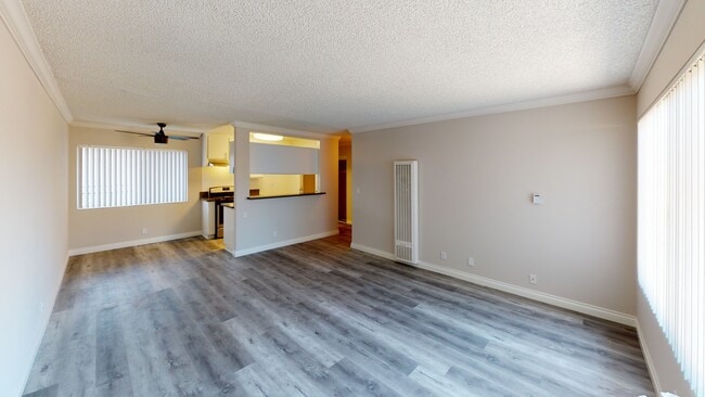 Rock Glen Villa...Gorgeous Newly Remodeled Apartments In Glendale Neighborhood!, Glendale, CA 91205 - photo 3