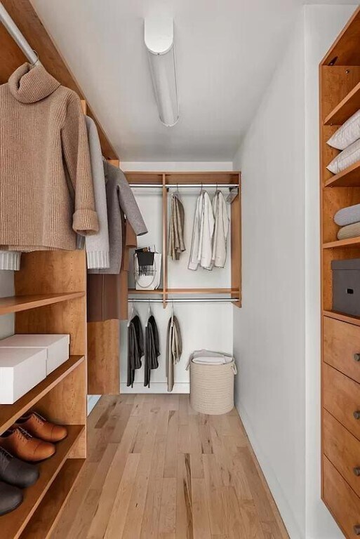 8 Spruce St unit 8-B, New York, NY 10038 - photo 2