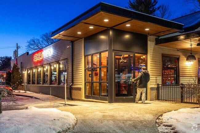 The Red Heat Tavern in Wilmington, MA is a popular local stop for dinner and drinks.