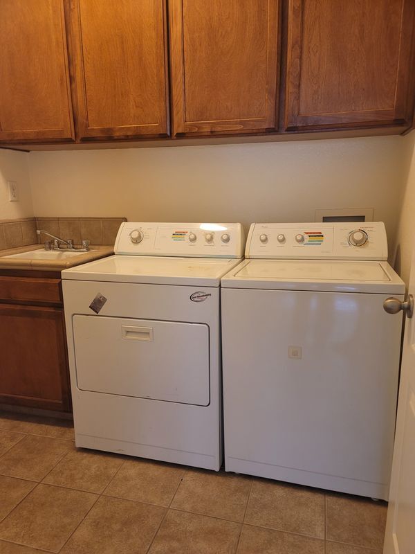 543 Powers Ave, Clovis, CA 93619 - photo 5