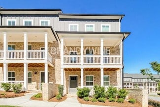 707 Valtek Ct, Suwanee, GA 30024