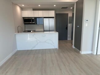 132-43 Metropolitan Ave, Queens, NY 11418