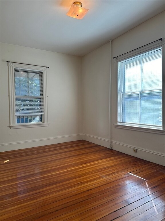 40 Dolphin Ave unit 2, Winthrop, MA 02152 - photo 4