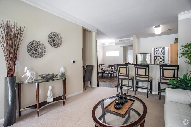 2BR,2BA,-1034SF, The Seaport