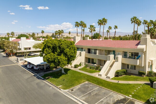 Whitewater neighborhood condos offer affordable, peaceful living in a serene desert environment near Palm Springs.