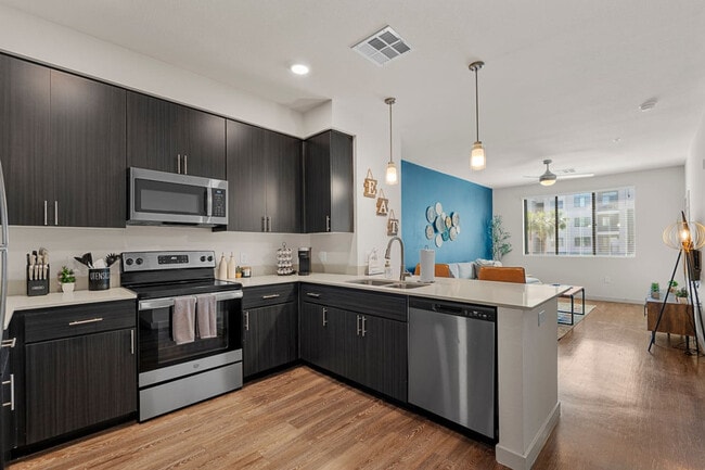 711 W Broadway Rd unit ID1366958P, Tempe, AZ 85282 - photo 6