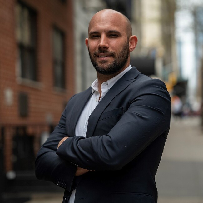 Agent Photo