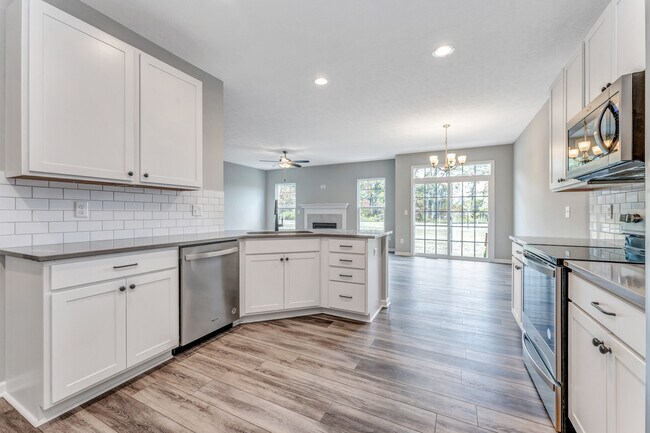 Meadow Grove Estates North - Meadow Grove Reserve Condominiums, Fillmore Plan unit 36500367, Grove City, OH 43123 - photo 5