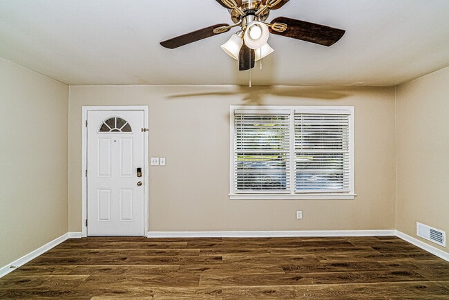 1716 2nd St NE, Center Point, AL 35215 - photo 4