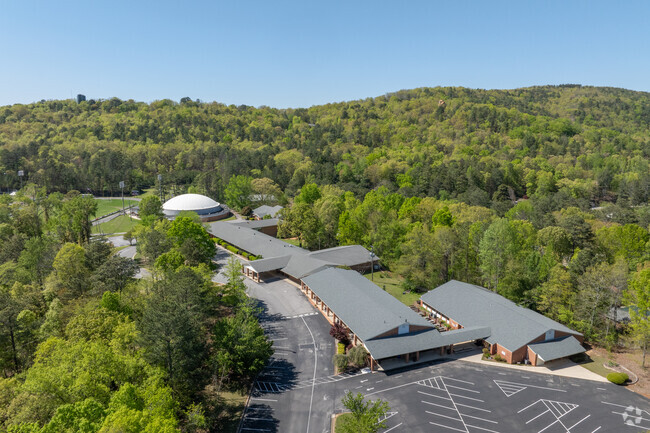 Donoho School