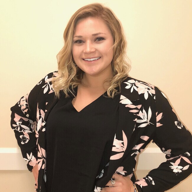 56 Hobbs Hole Ln, Tappahannock, VA 22560