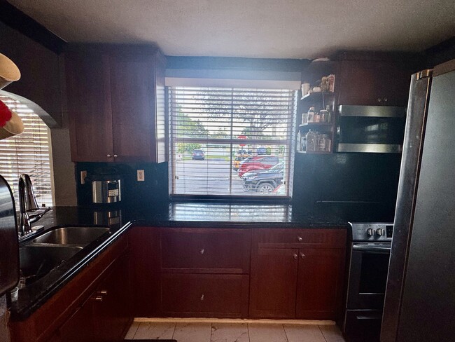 19550 SW 103rd Ct, Cutler Bay, FL 33157 - photo 3