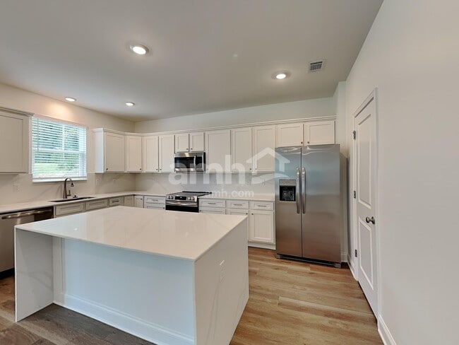 108 Punderson Dr, McDonough, GA 30252 - photo 4