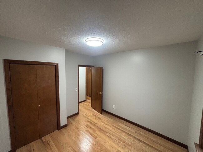 365 West Ave unit 1, Ludlow, MA 01056 - photo 6