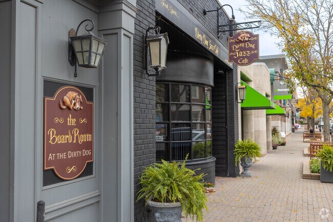 Dirty Dog Jazz Club in Grosse Pointe Farms has fun side options, like duck fat fries.