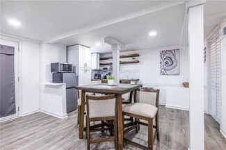 1122 Elaine Dr, Forest Park, GA 30297