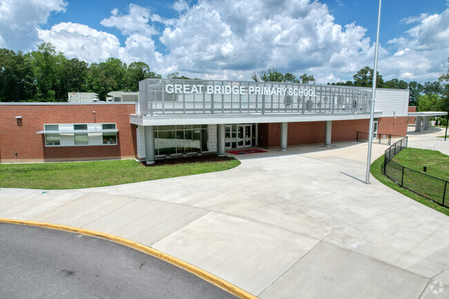 Great Bridge Primary School offers grades PreK-5 for all kids in the Great Bridge region.