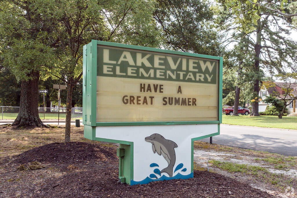 Welcome to Lakeview Elementary School.