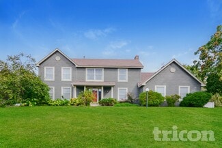 10071 Raleigh Ct, Woodbury, MN 55129