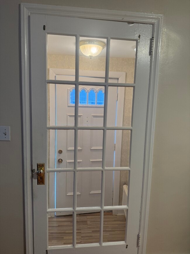 101 N Waldinger St, Valley Stream, NY 11580 - photo 4