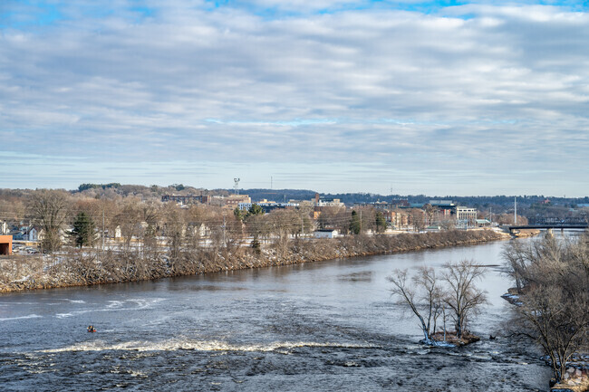 The Chippewa River runs along the eastern edge of West Riverside.