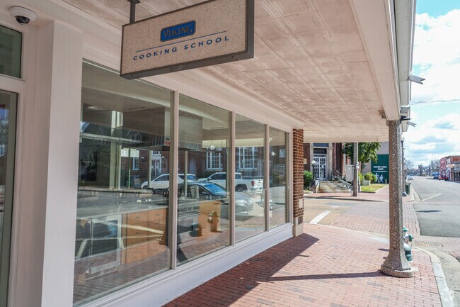 Viking Cooking School is a hands-on culinary experience owned by Viking Range, the renowned kitchen appliance manufacturer.