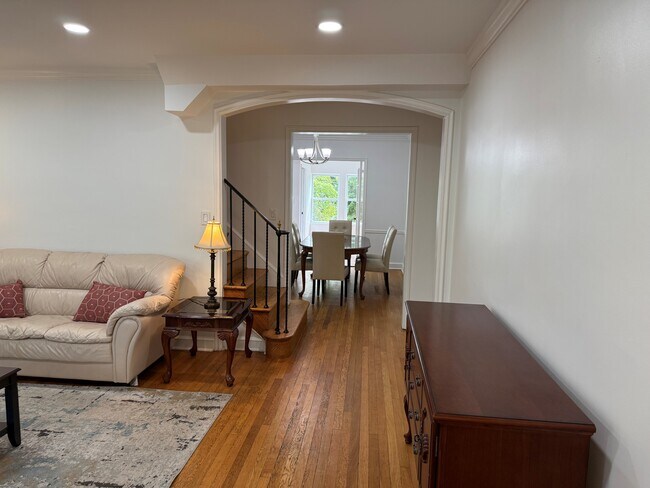 4414 Volta Place NW, Washington, DC 20007 - photo 5