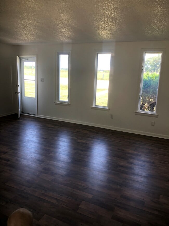 2917 W County Road 400 N, Muncie, IN 47304 - photo 3