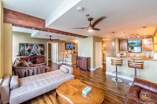 9 N 2nd St, Memphis, TN 38103